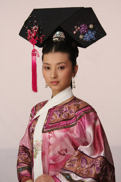 <em>秦沛</em>葬礼古装_<em>秦沛</em>去世_<em>秦沛</em>年轻时的<em>照片</em>-泡